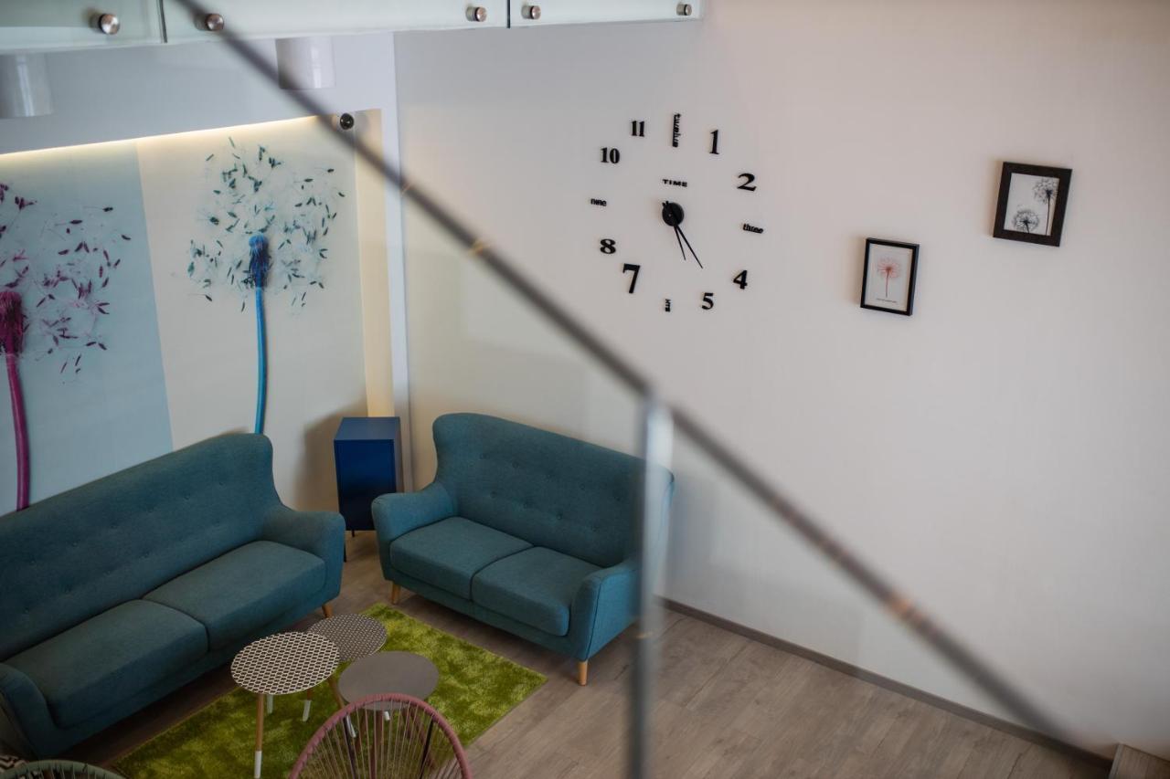 Dandelion Hostel Задар Экстерьер фото