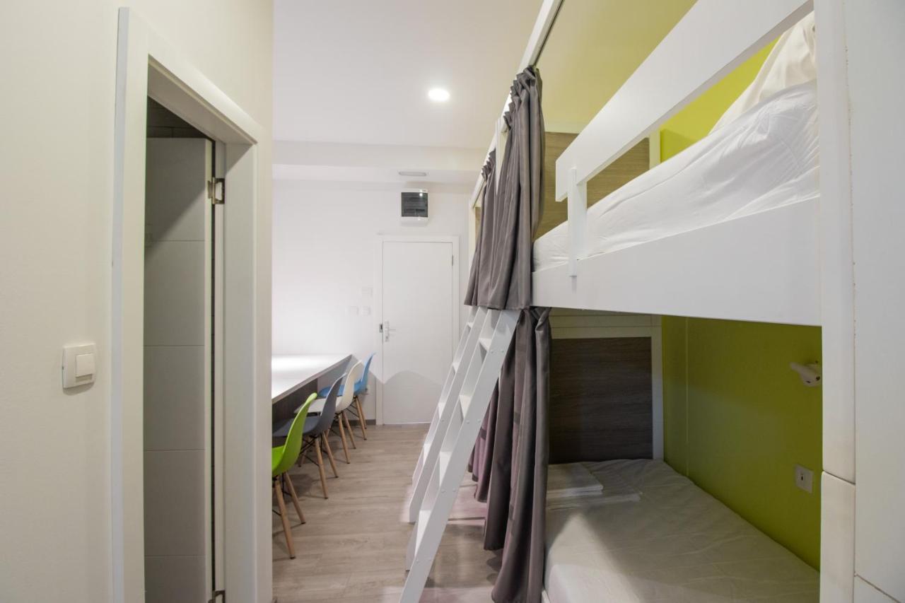 Dandelion Hostel Задар Экстерьер фото