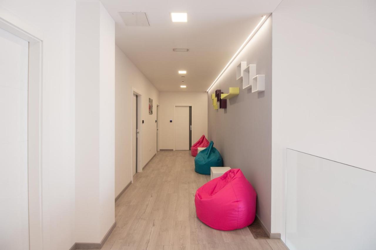 Dandelion Hostel Задар Экстерьер фото
