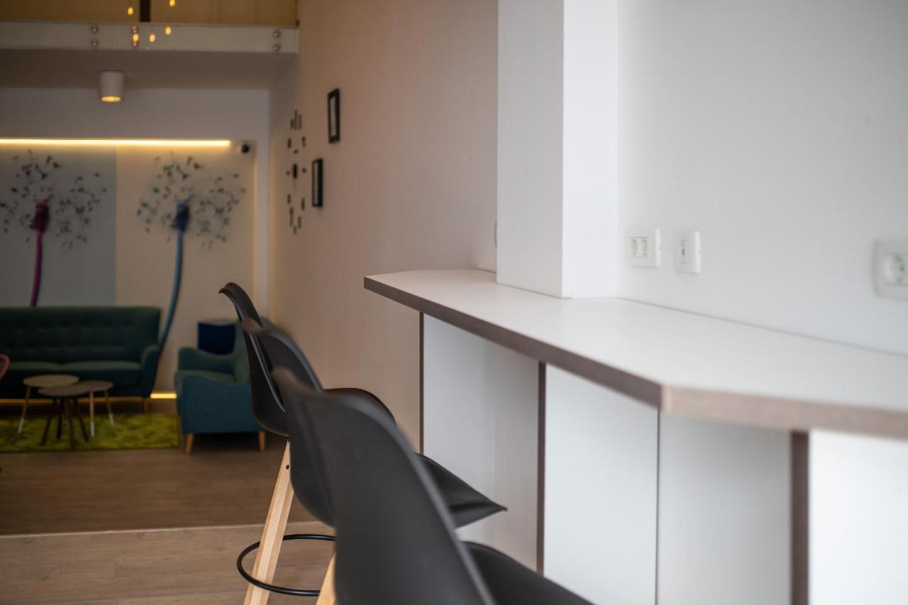 Dandelion Hostel Задар Экстерьер фото