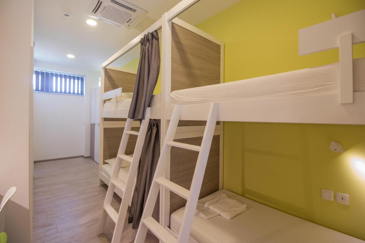 Dandelion Hostel Задар Экстерьер фото